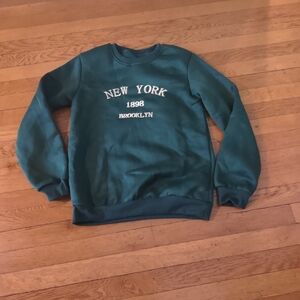 dark green new york 1898 brooklyn embroidered pullover crewneck sweater Shein XS